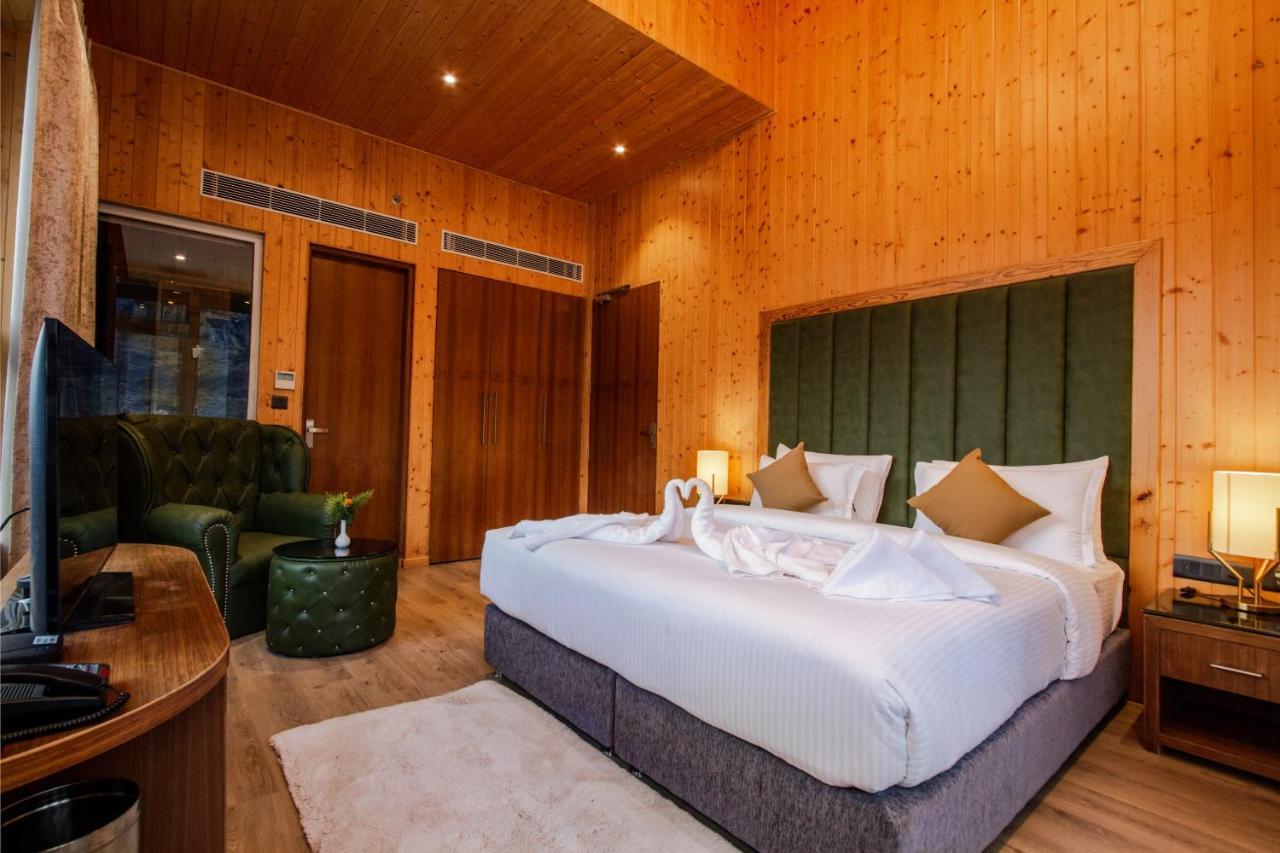 Palchan Hotel & Spa - A Member Of Radisson Individuals Retreats Manāli Esterno foto