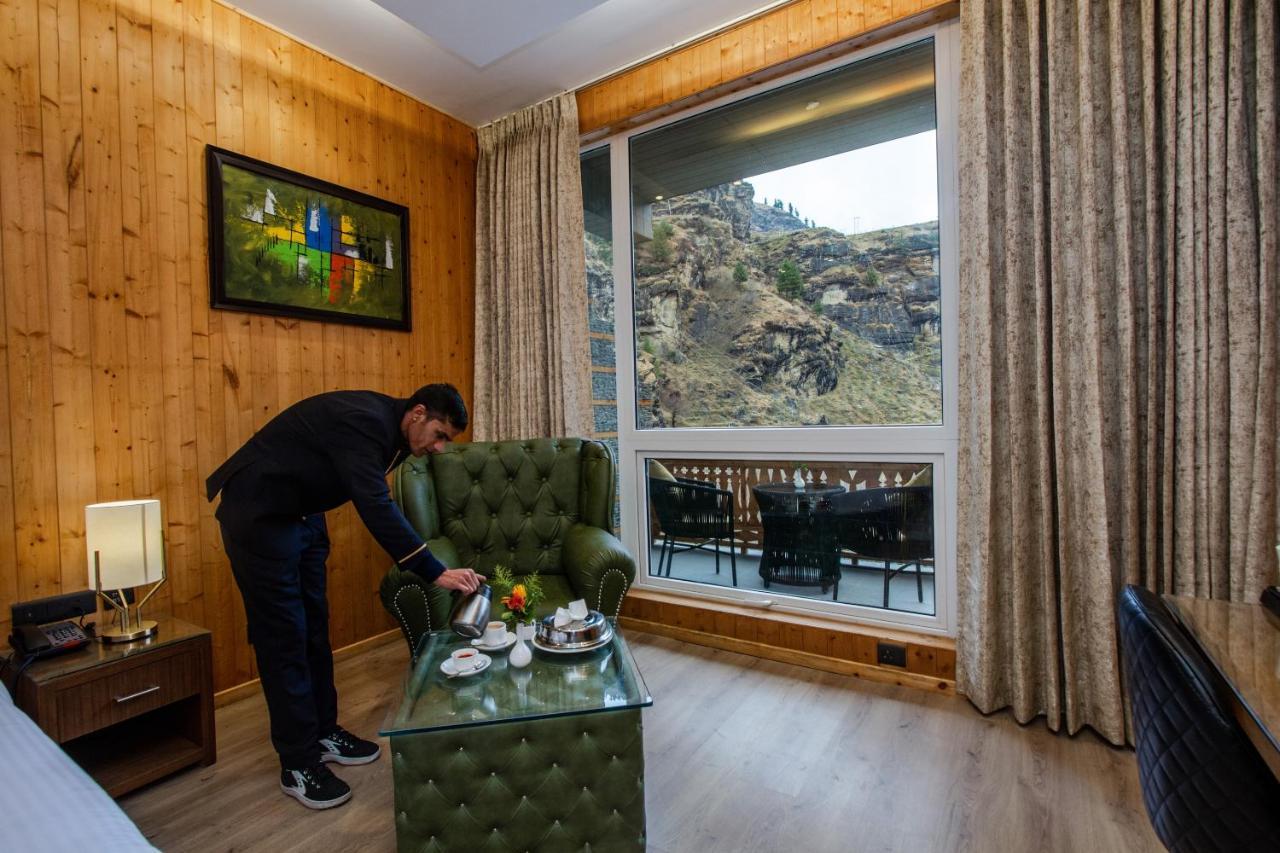 Palchan Hotel & Spa - A Member Of Radisson Individuals Retreats Manāli Esterno foto