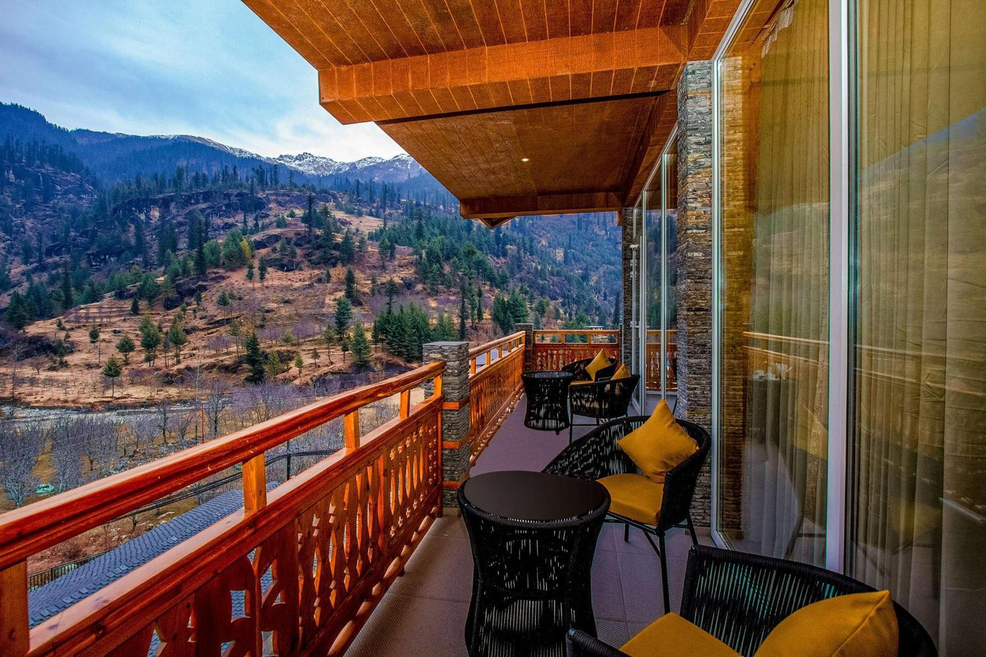 Palchan Hotel & Spa - A Member Of Radisson Individuals Retreats Manāli Esterno foto