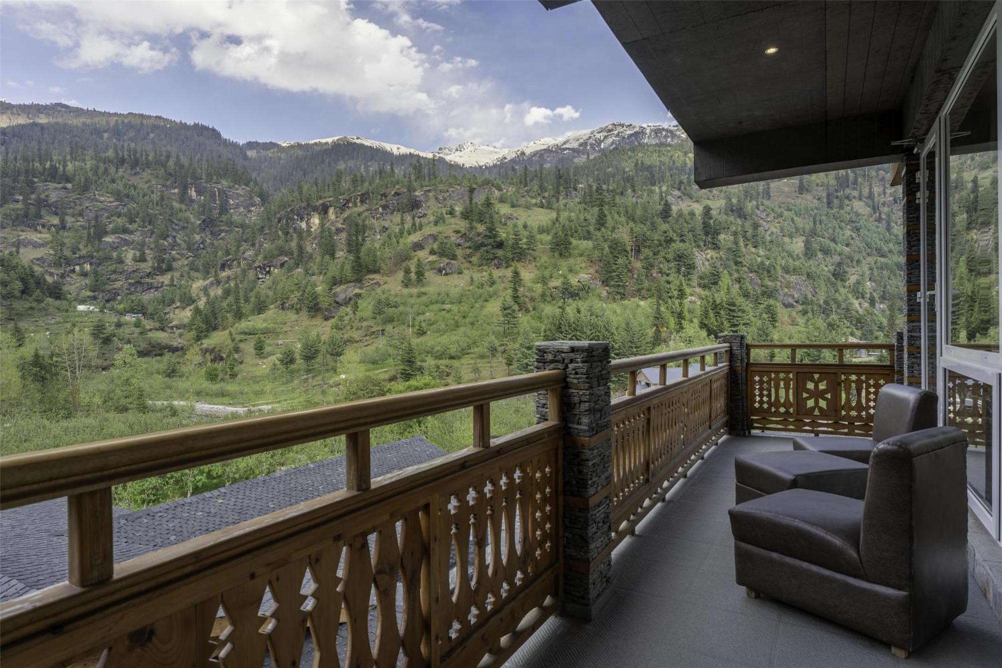 Palchan Hotel & Spa - A Member Of Radisson Individuals Retreats Manāli Esterno foto