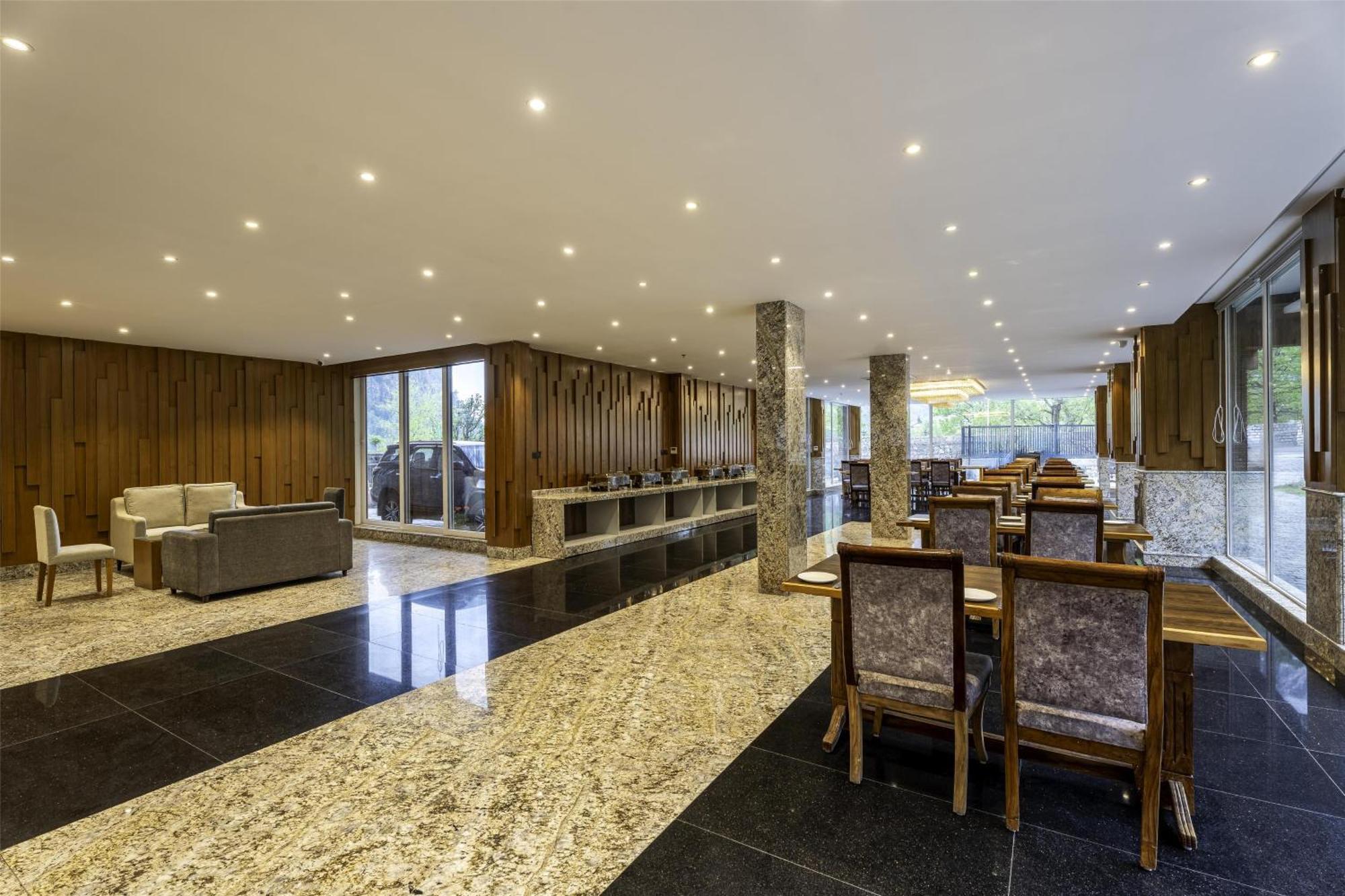 Palchan Hotel & Spa - A Member Of Radisson Individuals Retreats Manāli Esterno foto